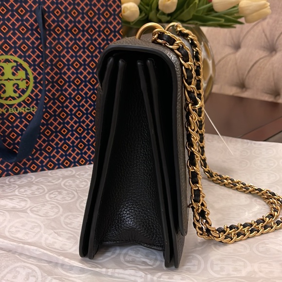 Authentic Tory Burch black bag Adjustable Shoulder Bag like new only removed tag - Picture 15 of 16
